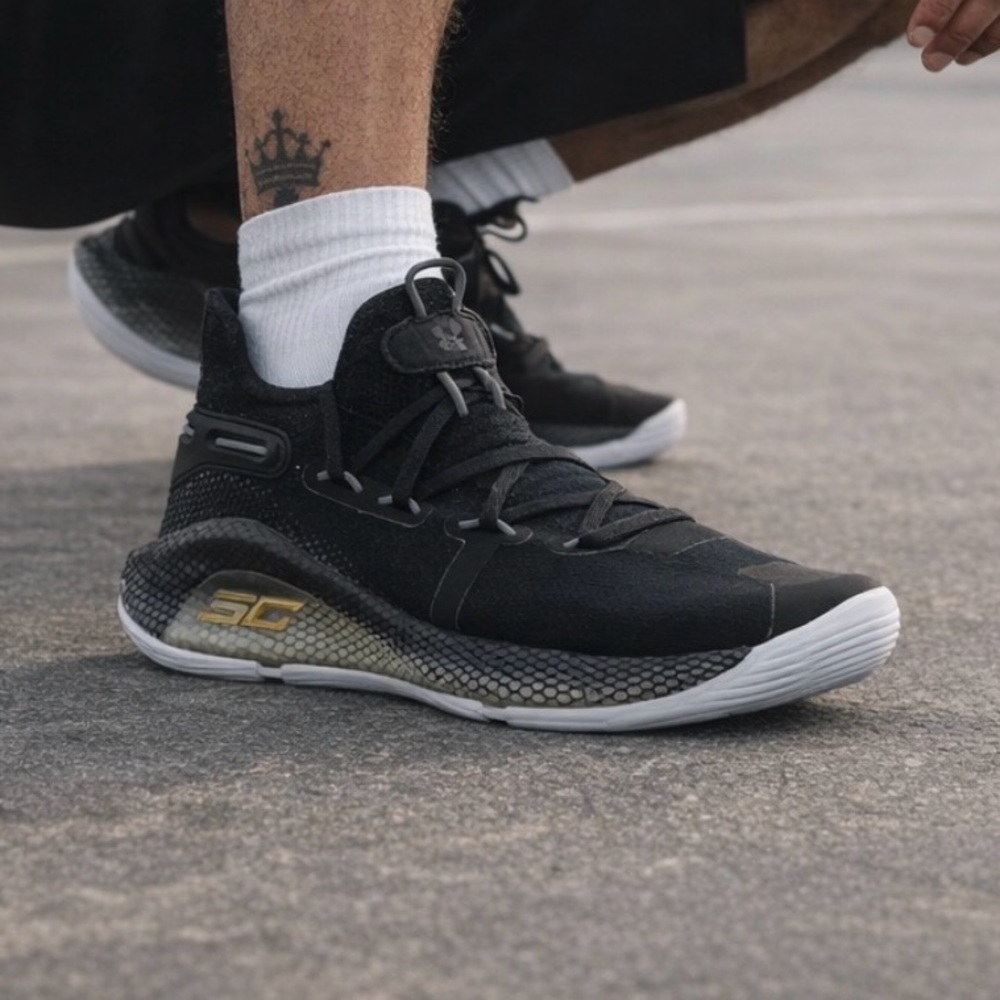 Under Armour Curry 6 Men’s Team Black/Gold Basketball Shoes 3022893-008 Sneakers